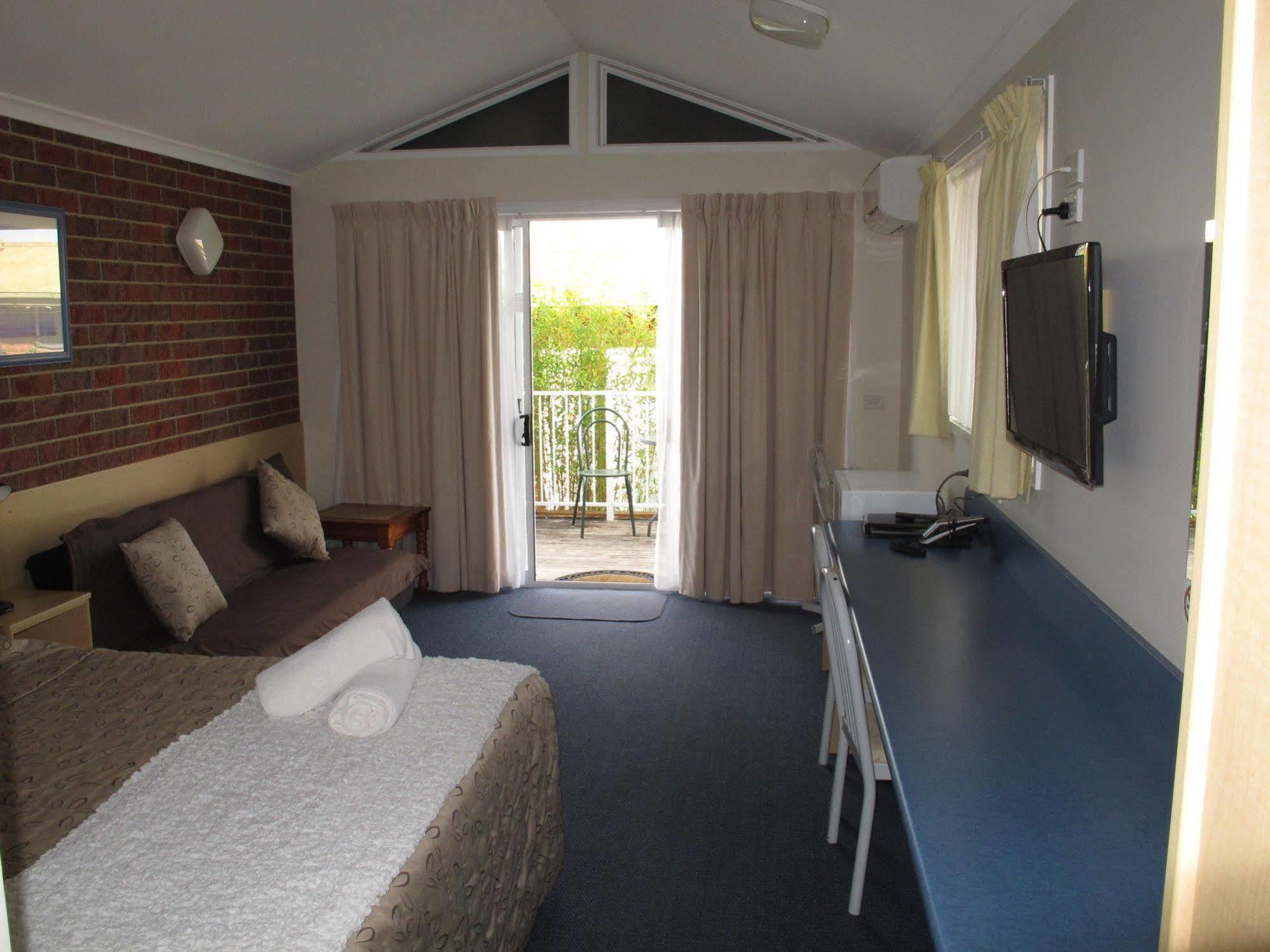 Merimbula Gardens Motel Экстерьер фото